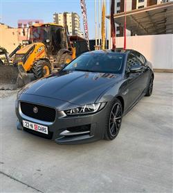 جاكوار XE
